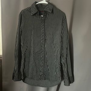 7 Diamonds button up